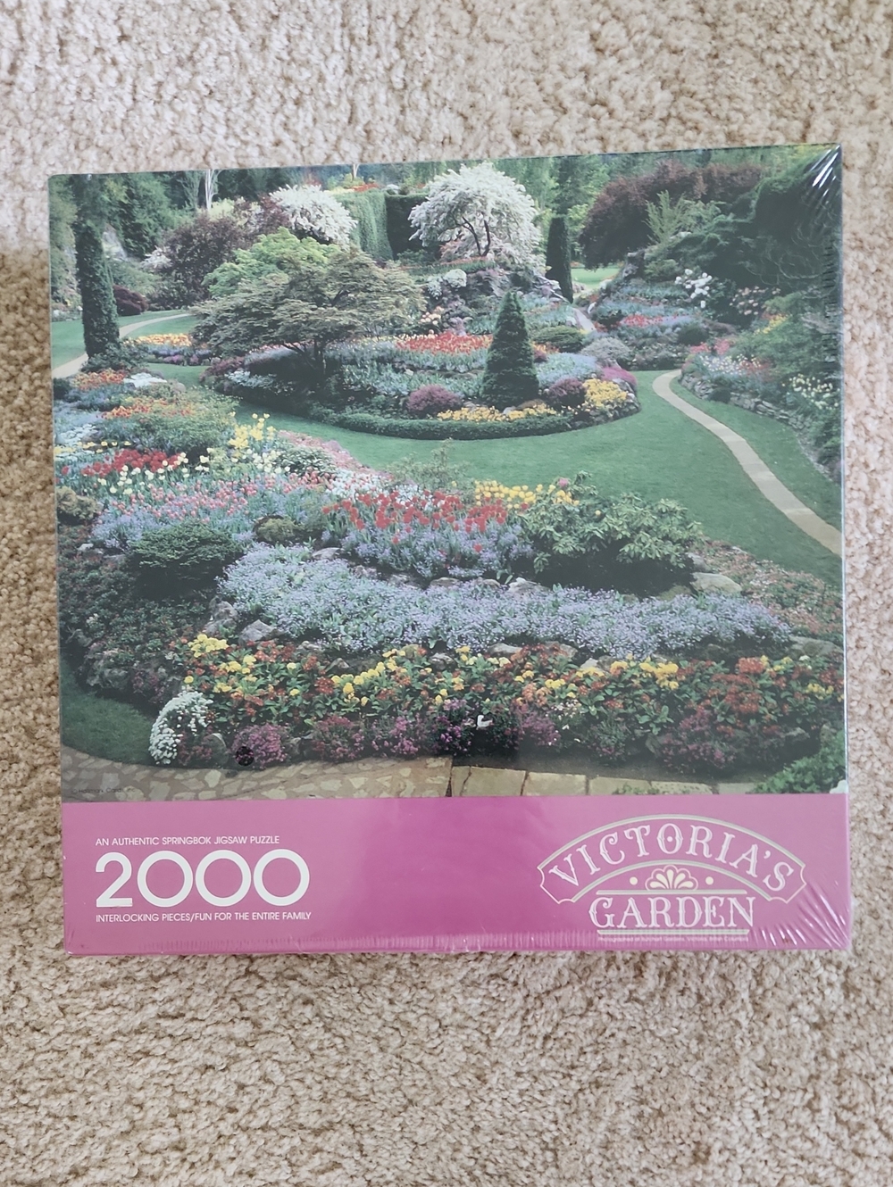 New Springbok Jigsaw Puzzle Victoria's Garden 2000 Pieces